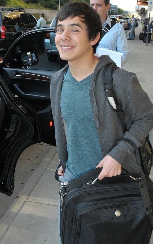 David Archuleta arrives in Washington D.C. 21 October 2010. Photo: Splash News